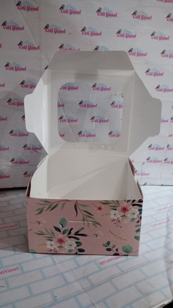 Producto - Caja 17x17cm diseño flores - 0