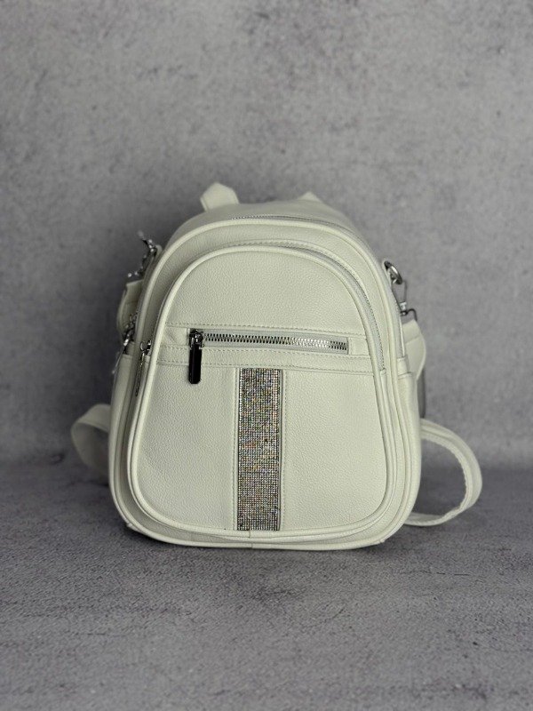 Producto - MOCHILA ECOCUERO BLANCA STRASS IMPORTADA