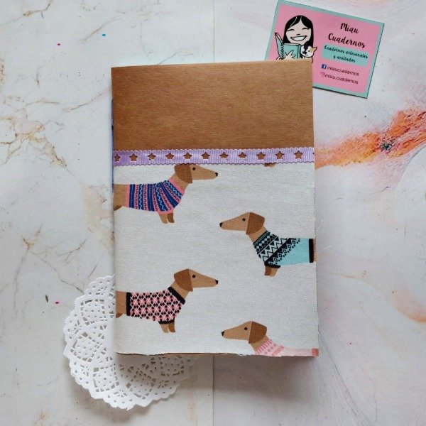 Producto - Libretas con hojas de color