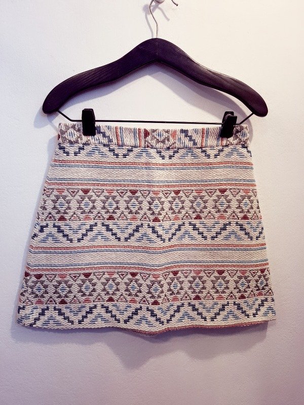 Producto - Pollera corta ZARA