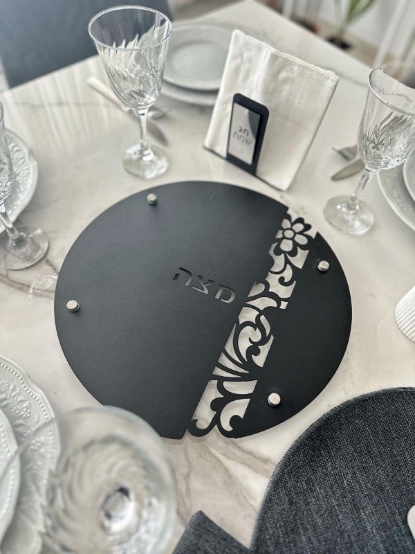 Producto - BANDEJA NEGRA PARA MATZA REDONDA