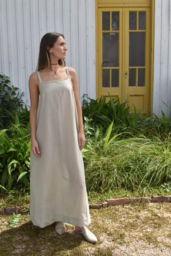 Producto - Vestido largo algodón - Arena - ÚLTIMO EN STOCK