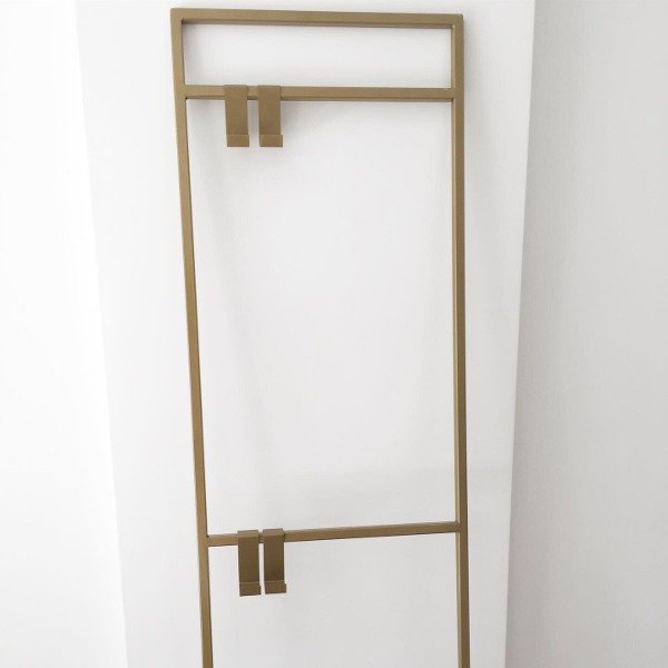 Producto - Perchero Murphy Gold