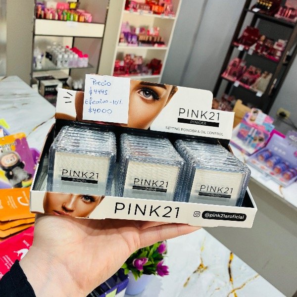 Producto - Polvo traslúcido compacto pink 21