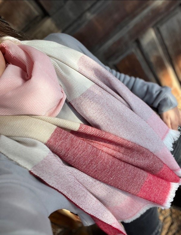 Producto - Ruana lanille euge