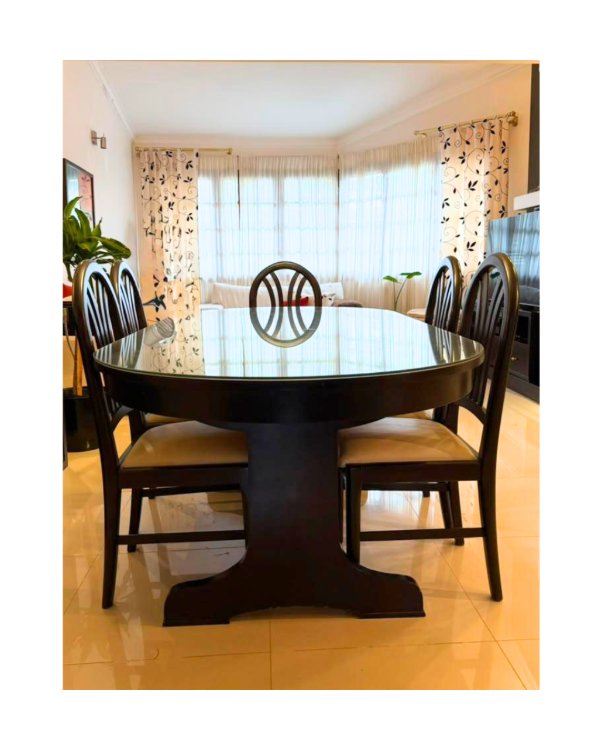 Producto - Mesa de Caoba Rayada Wengue c vidrio protector / 6 sillas ecocuero	/ 200x100