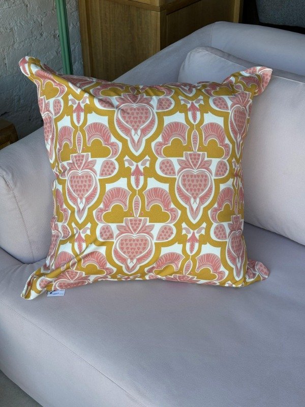 Producto - ALMOHADON DORADO Y ROSA