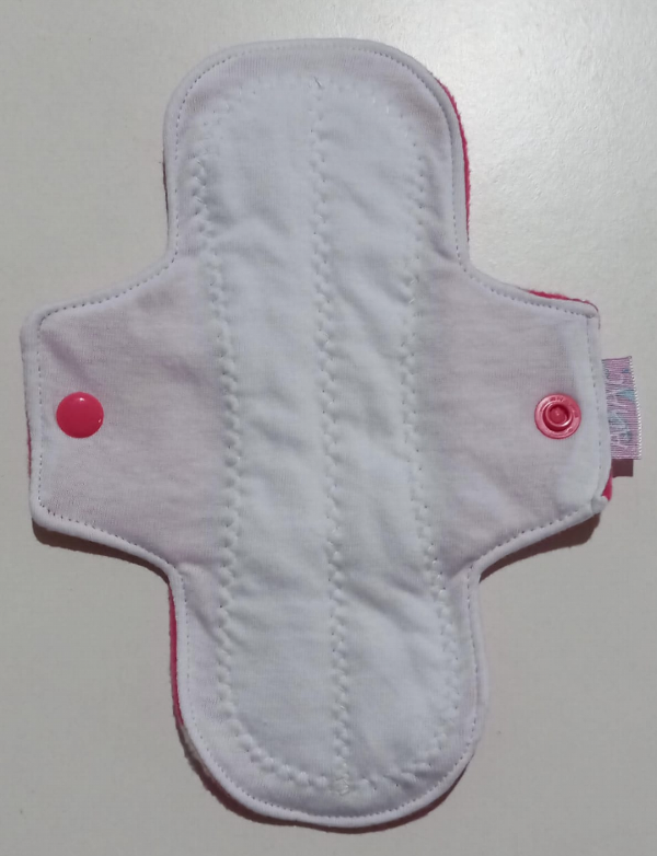 Producto - Toallita regular vedetina pack X3