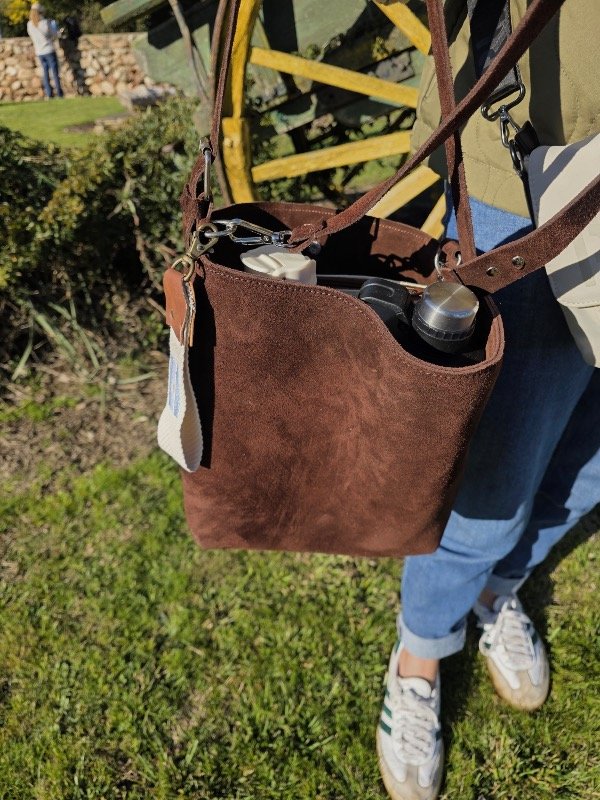 Producto - Cartera Matera cuero gamuzado