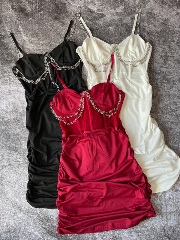 Producto - Vestido importado cadenas