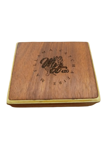 Producto - Tabaquera de Madera Más Llama - 1