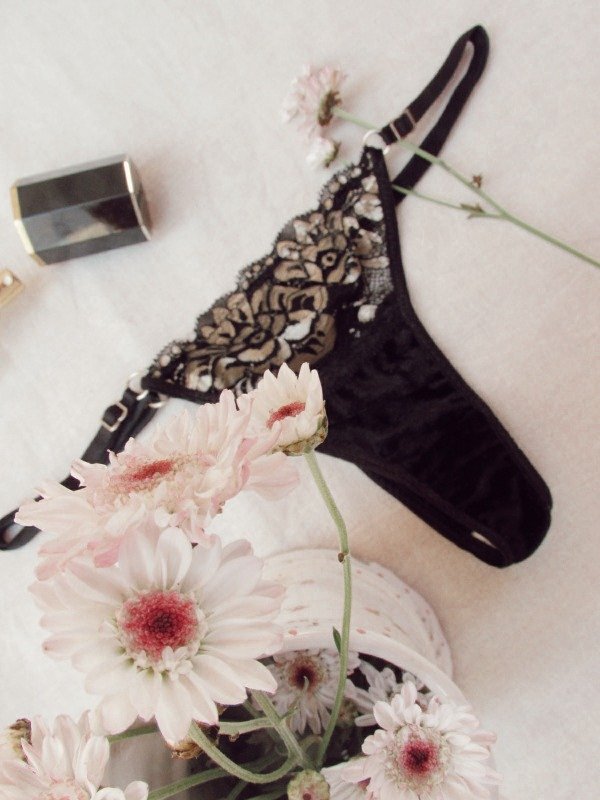 Producto - Regulable Daisy D5 terciopelo/puntilla dorado-negro