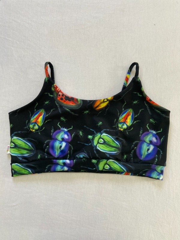 Producto - top rama bicho negro