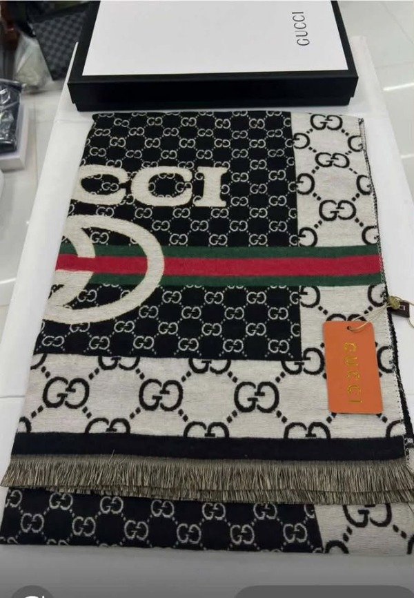 Producto - Bufanda Simil Modelo 1