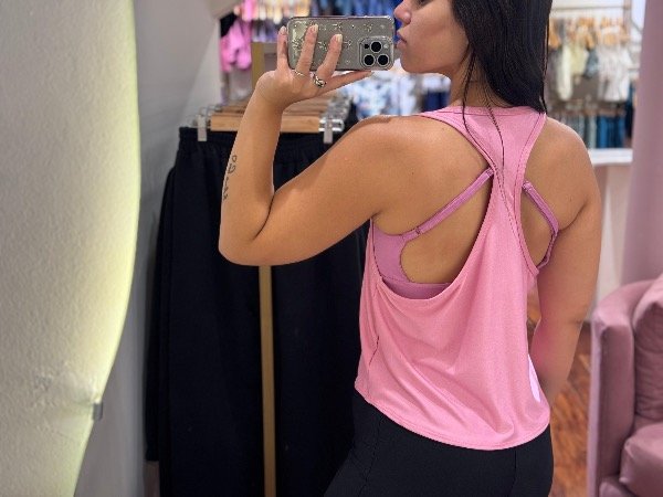 Producto - MUSCULOSA ROSA