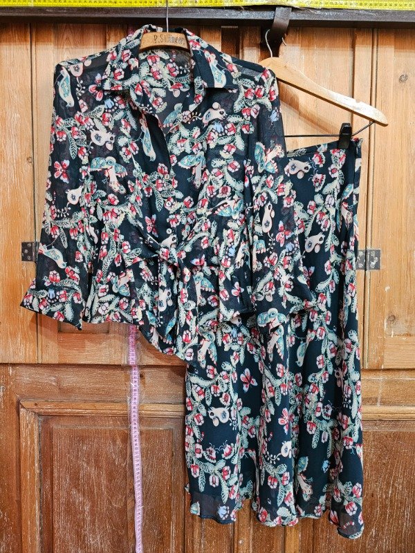 Producto - Conjunto Cacharel Estampado t.40