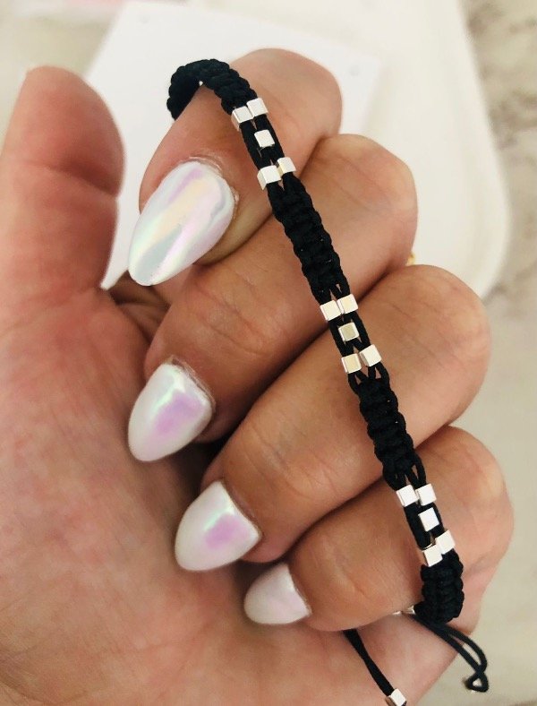 Producto - Tobi hilo Black cubitos Plata 925