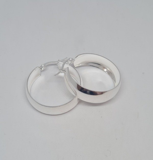 Producto - Argollas clasicas medianas acero blanco