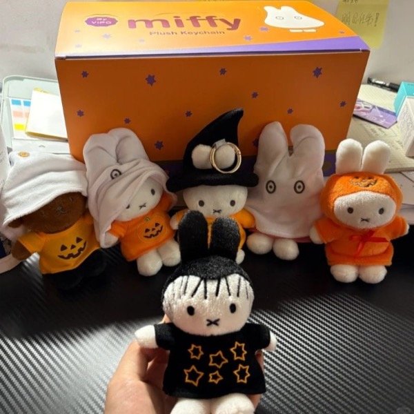 Producto - Blind Box Miffy Halloween - 2