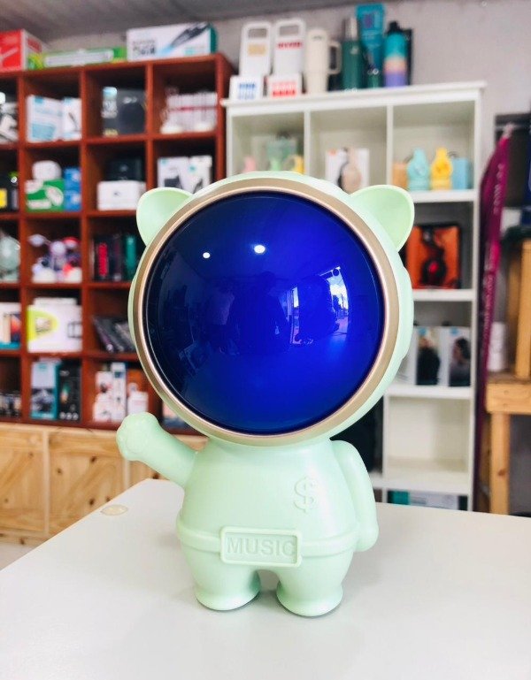 Producto - Parlante Astronauta Verde