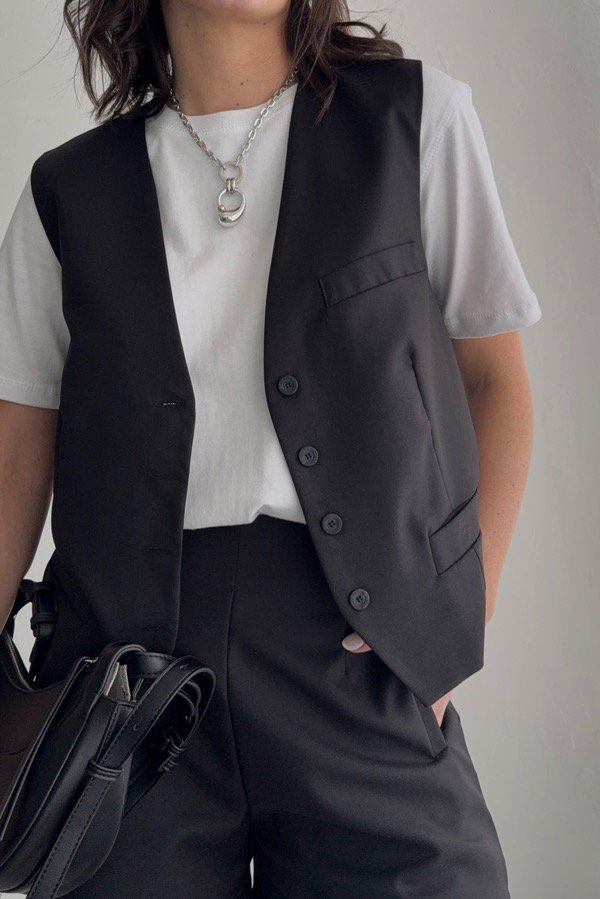 Producto - CHALECO LUGO - NEGRO