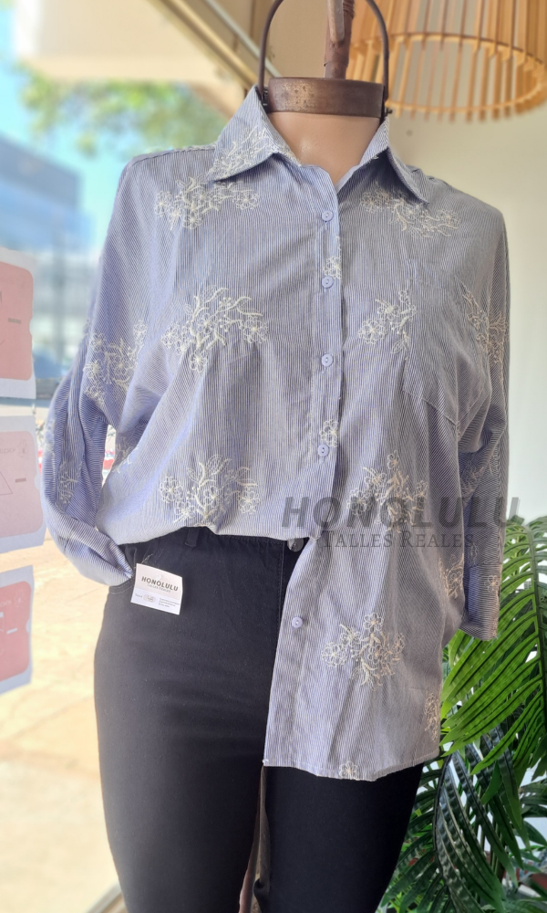 Producto - ULTIMA! Camisa Rayada con Bordado Azul - 0
