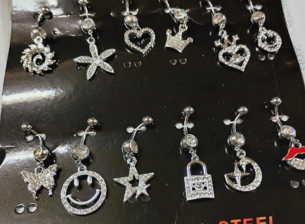 Producto - Piercing ombligo colgante con stras