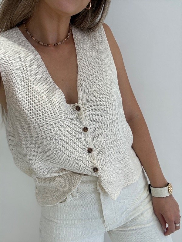 Producto - Remera/ chaleco Jessica