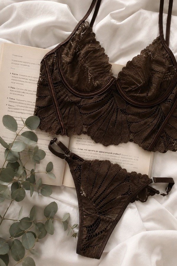 Producto - Conjunto Corset y less choco