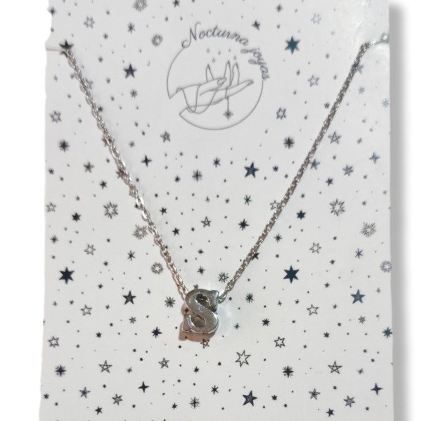 Producto - Collar con inicial pasante S, T, V