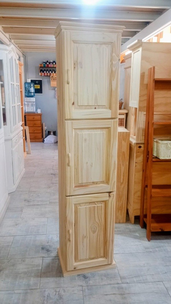 Producto - Despenseros puertas replanadas