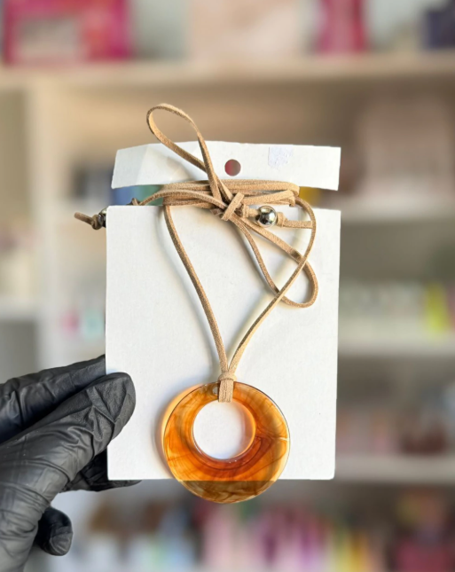 Producto - Choker circulo beige