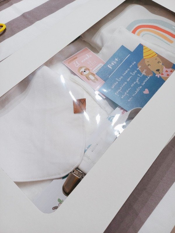 Producto - Baby box arco iris