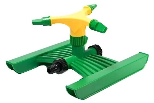Producto - Accesorio para riego aspersor rociador 3 brazos Plastirrabit 102-0017