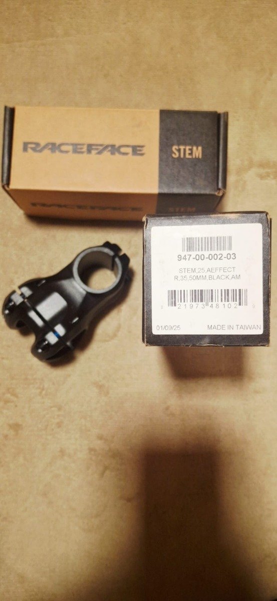 Producto - STEM RACEFACE AEFFECT  35 mm, 50 mm