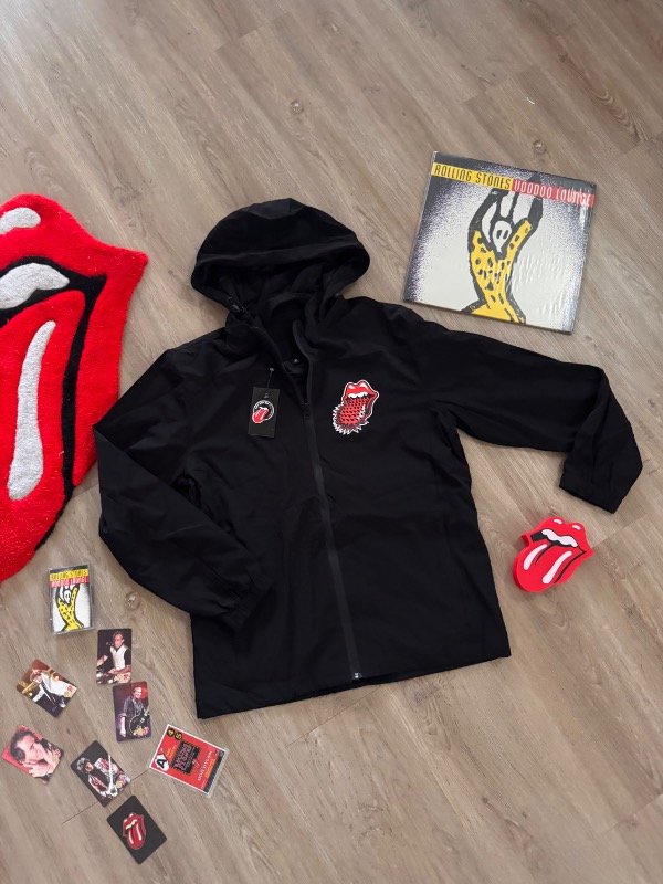 Producto - CAMPERA ROMPEVIENTO STONES VOODOO