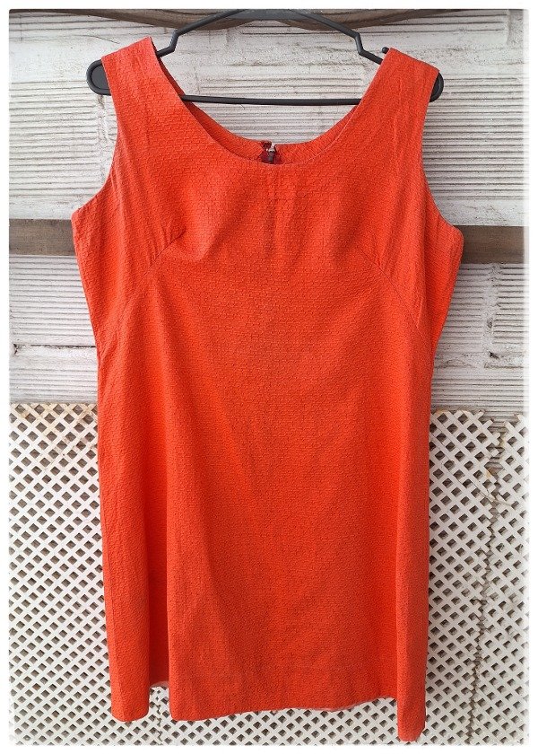 Producto - Vestido Color coral Años 60'