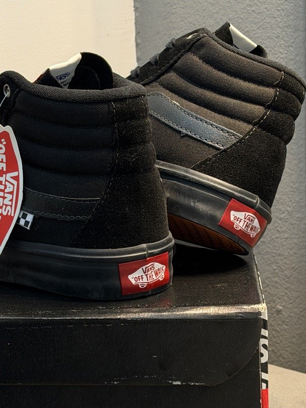 Producto - VANS SK8 HI TOTAL BLACK - 2