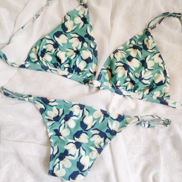 Producto - Bikinis flores verde