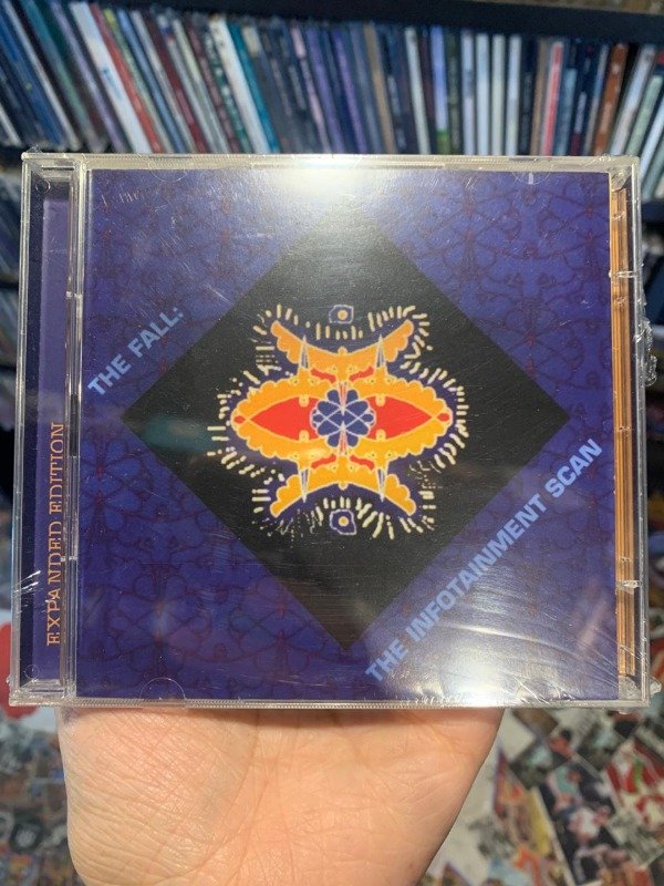 Producto - The Fall: The infotainment scan.