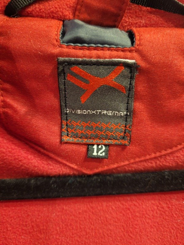 Producto - Campera de ski DIVISION EXTREMA Con trampa de nieve Talle 12 años - PRECIO: 168X - 7
