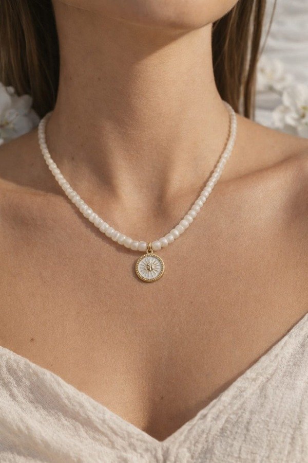 Producto - Collar Encanto Celestial Blanco - Sol Dorado