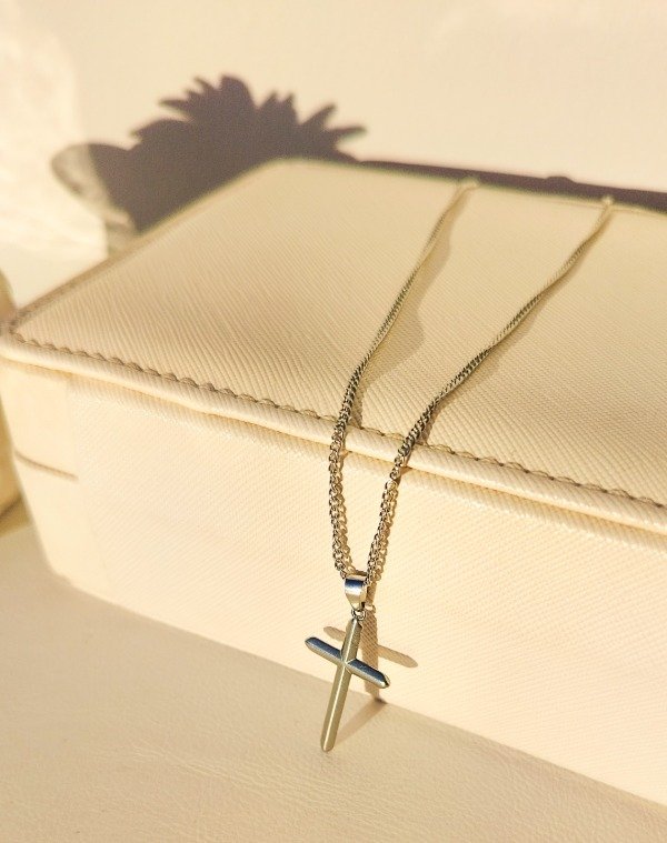 Producto - Collar Cruz AQ