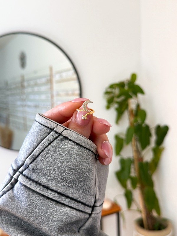 Producto - Midi acero dorado luna y estrella cúbics
