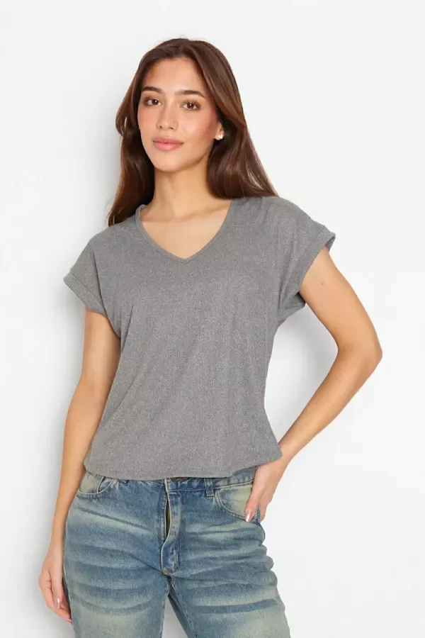 Producto - Remera algodón escote en V