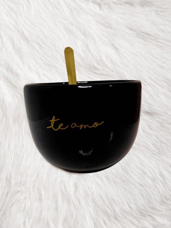 Producto - Tazón negro + cucharon