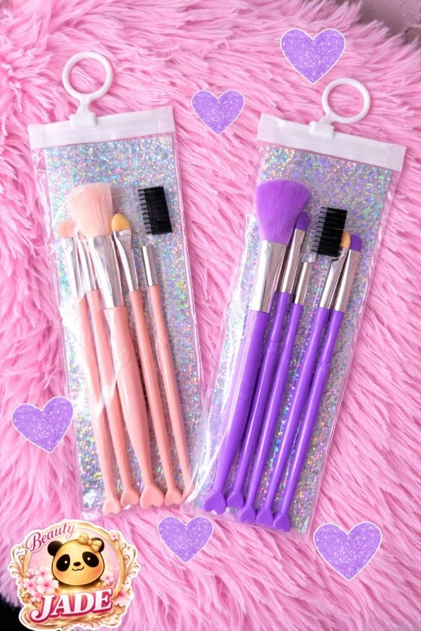 Producto - Set de brochas x5 de corazón
