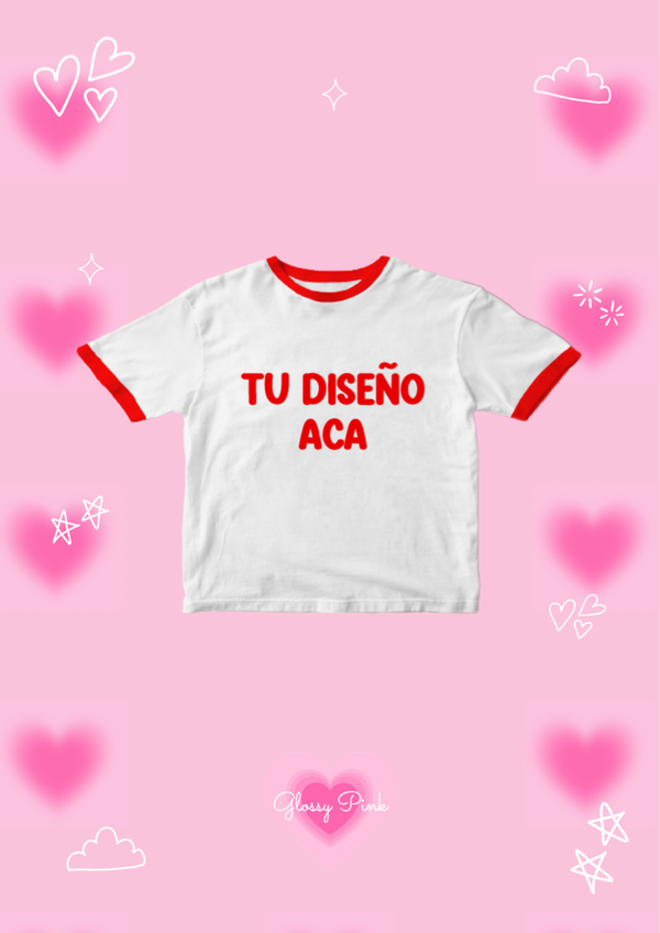 Baby tee personalizada con detalles en rojo DTF