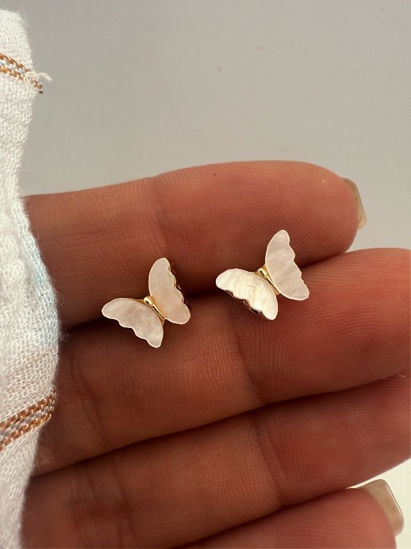 Producto - Aros Mariposa Pasante Gold nacar
