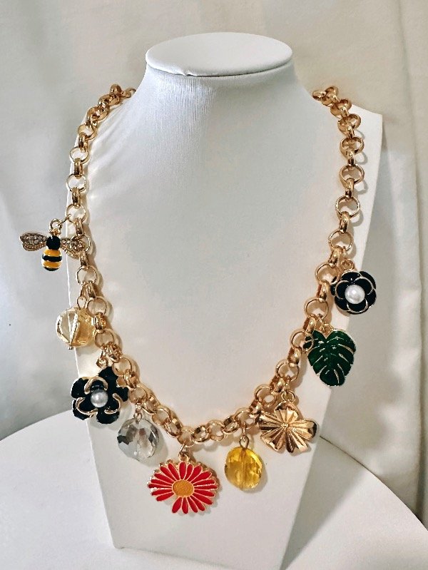 Producto - Collar Charms Flowers
